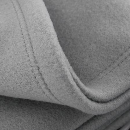 Couverture polaire 240x260 cm Isba gris Acier 100% Polyester 320 g/m2 traité non-feu